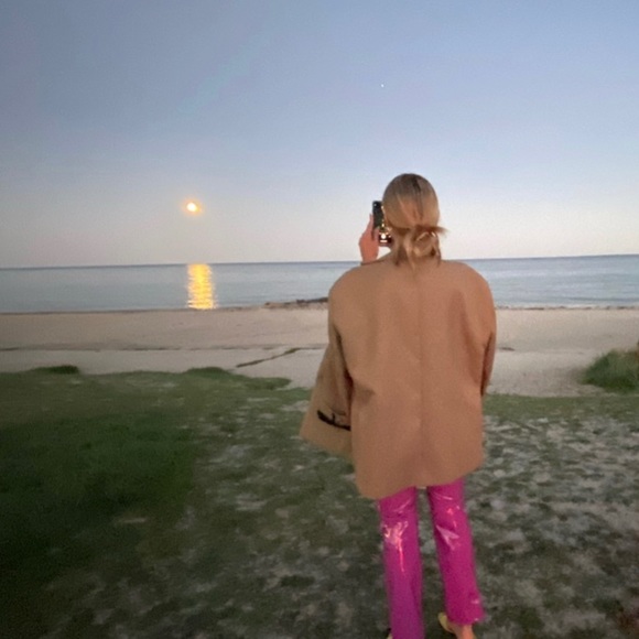 Simon Miller Vegan Patent Leather Pink Pants - Picture 4 of 4